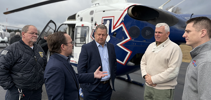 NY Assemblyman calls attention to airlift first responders with visit